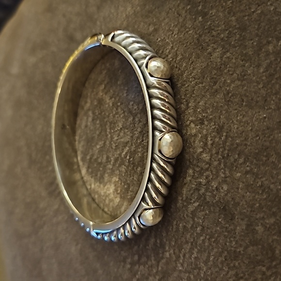 BRIGHTON Pearl Magic Silver Plated Bangle Clamper Bracelet - Picture 2 of 8